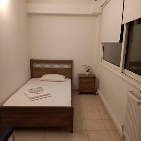A V G E R I N O S Apartment Athens