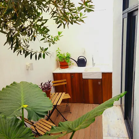 Stijlvolle Loft Met Patio In De Acropolis Buurt Αθήνα