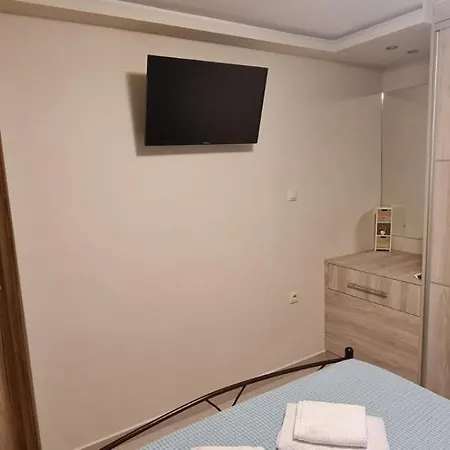 Apartment M&s *