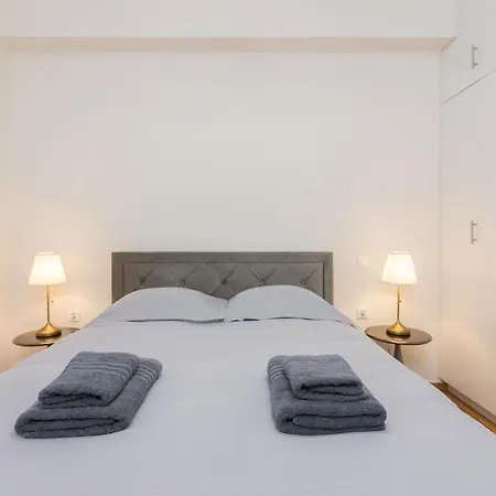 Spacious Luxury Apt In City Center Tan * Athens