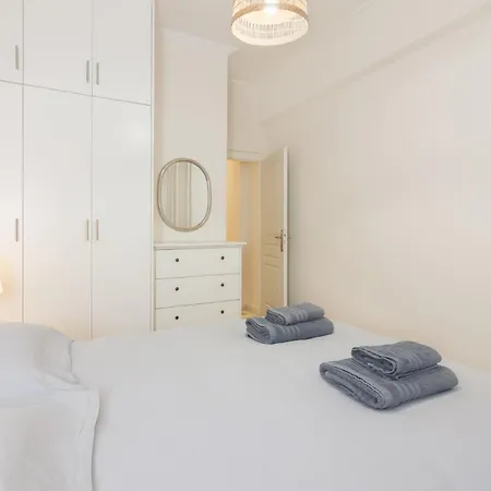 Spacious Luxury Apt In City Center Tan *