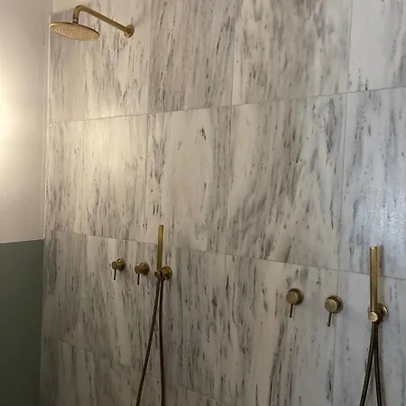 Aqkk Athinaidos Premium Quarters With Jaccuzi Athens Apartment *