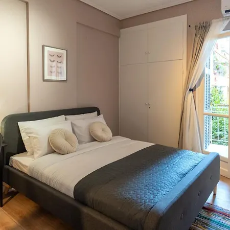 Phaedrus Living: Luxury Nea Smirni Apartment Athens