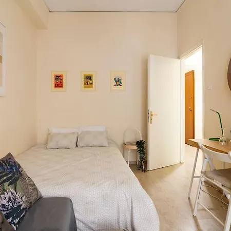 A-03. Next 2 Metro & Central Clinic. Renovated 2019! Apartment *