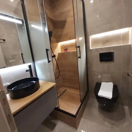 Real Karagiorgi Apartment *