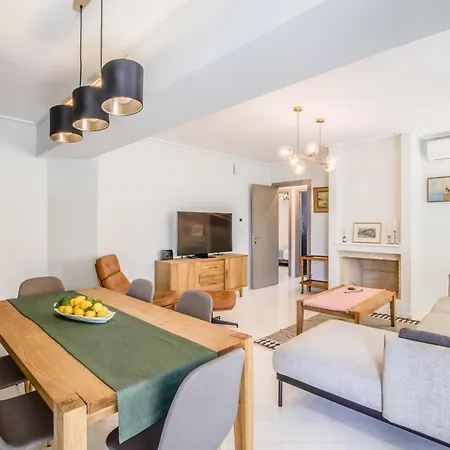 Apartment The Urban Utopia At Glyfada *