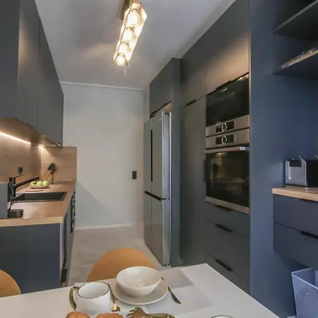The Urban Utopia At Glyfada Apartment *