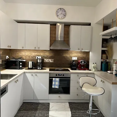 Zen Neapoli Penthouse Maisonette דירה אתונה