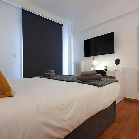 Syntagma Square, 70sqm Pentelis Sunny * Athens