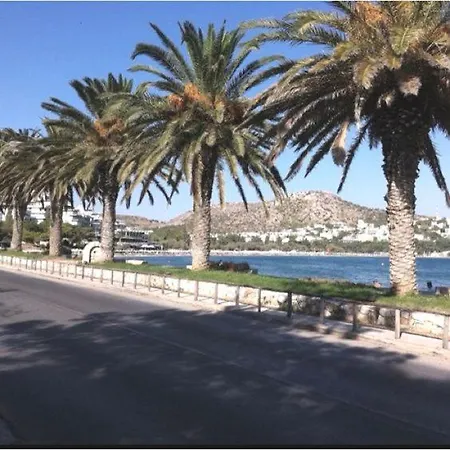Apartment Seaside Glyfada