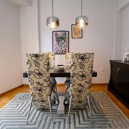 Apartment Debonair 1 Bedroom Premium Haven In *
