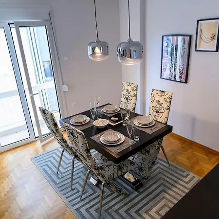 Debonair 1 Bedroom Premium Haven In *