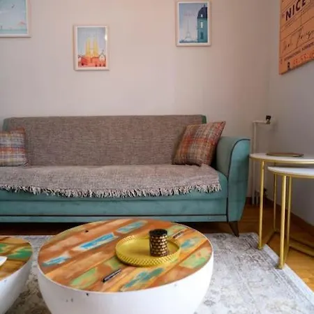 Bluexenia 1 Bedroom Retro Luxury Διαμέρισμα