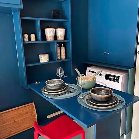 Bluexenia 1 Bedroom Retro Luxury Διαμέρισμα *