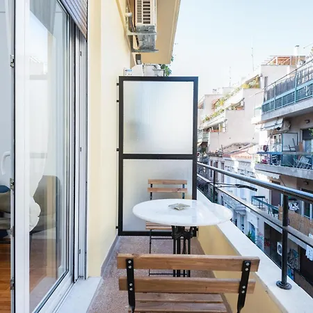 Zen Love, Exarchia Athens