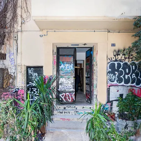 Zen Love, Exarchia *