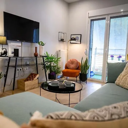 Apartment Cosy Contemporary Luxury Urban Retreat In Athens