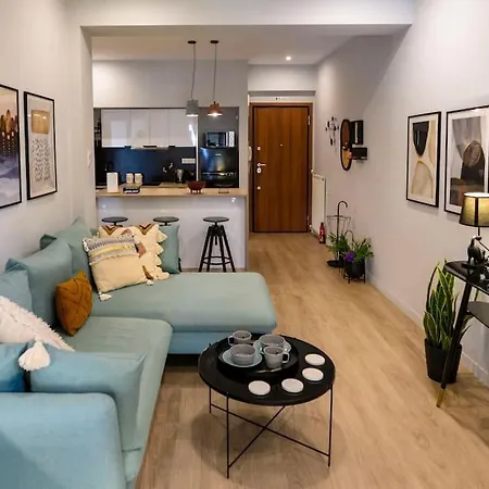 Cosy Contemporary Luxury Urban Retreat In * Athens