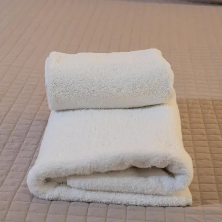 Hotell Four Seasons 3*