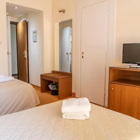 Hotell Four Seasons Aten