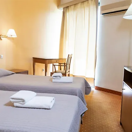 Four Seasons 3* Aten