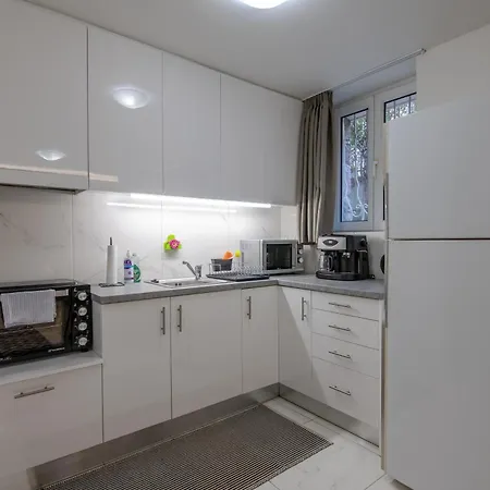 Paleo Faliro Gardenbay Apartment *