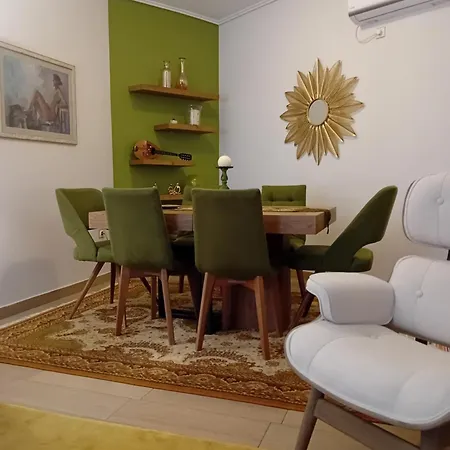 House Of Joy Apartment *