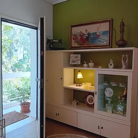 Apartment House Of Joy