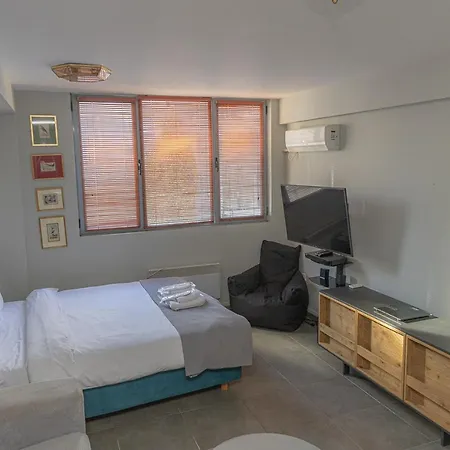 Apartment Downtown *