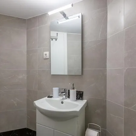 Apartment Chic New Pagrati Athens