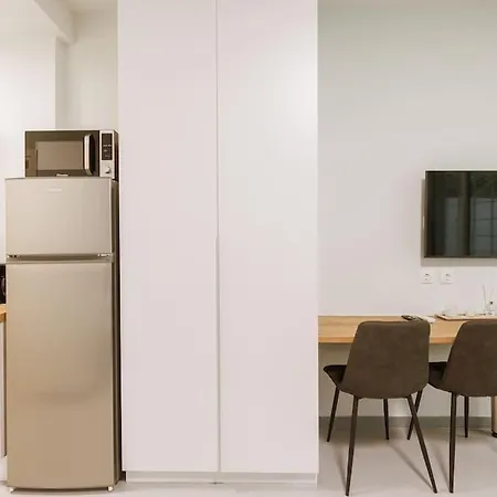 Apartment Snug With Pvt Garden Access I Athens