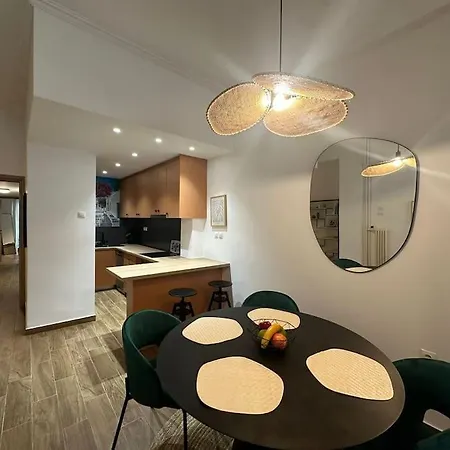 Spacious Stulish 2 Bd Flat Διαμέρισμα *