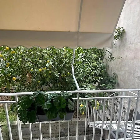 Spacious Stulish 2 Bd Flat Αθήνα