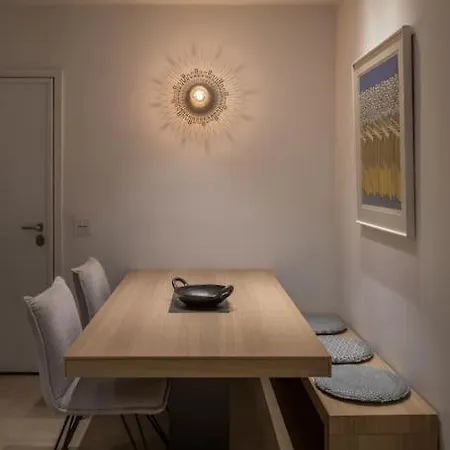 Apartment Modern And Stylish In Kolonaki Athens