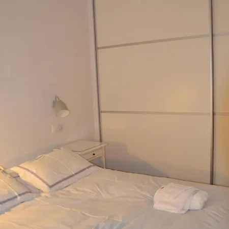Vouliagmeni Seaside Flat Apartment *