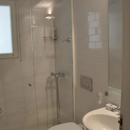 Apartment Vouliagmeni Seaside Flat