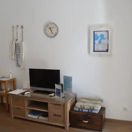 Vouliagmeni Seaside Flat Apartment Athens