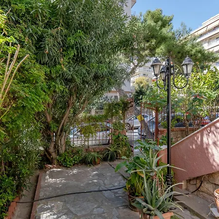 Paleo Faliro Gardenbay Apartment *