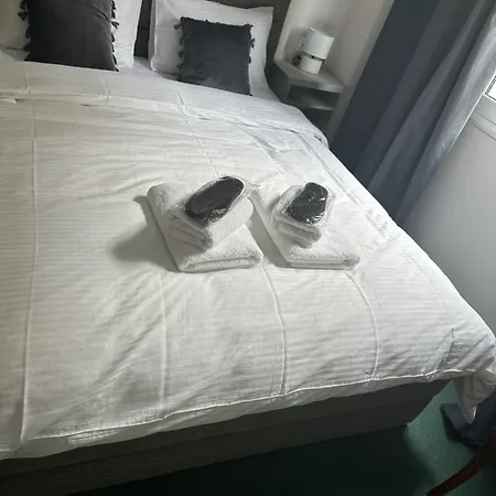 Pnoe D'athenes Apartment *
