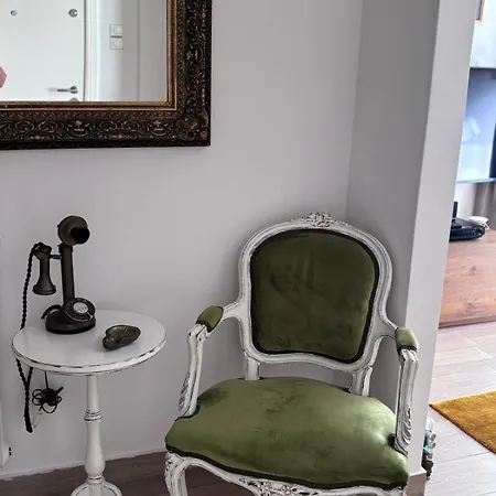 House Of Joy Apartment *