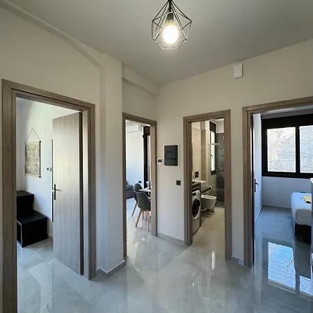 Spacious Near Akropolis By Kozy Koala Apartment Athens