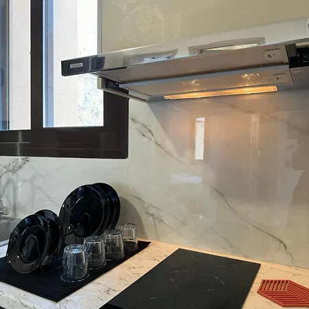 Spacious Near Akropolis By Kozy Koala Apartment Athens