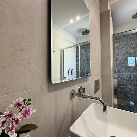 Spacious Near Akropolis By Kozy Koala Athens