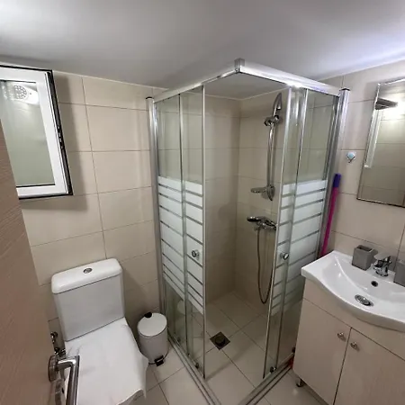 Apartment Plaka Nest