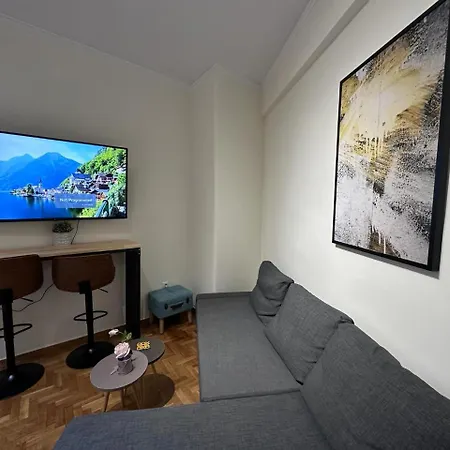 Plaka Nest Apartment