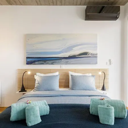 The Hostmaster Persephone Turquoise Opulence 1st Floor Apartment Athens
