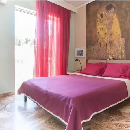 Three Bedroom Spacious Near Acropolis * Αθήνα