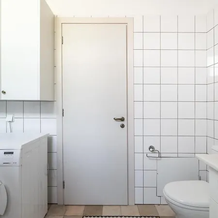 Athenian 2br With Garden & Bbq Near Metro Appartement Athene