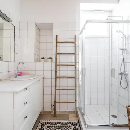 Appartement Athenian 2br With Garden & Bbq Near Metro