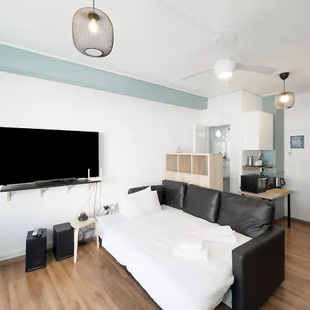 Downtown Apartment *